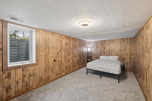 6788 Cedar Street, North Branch, MN 55056