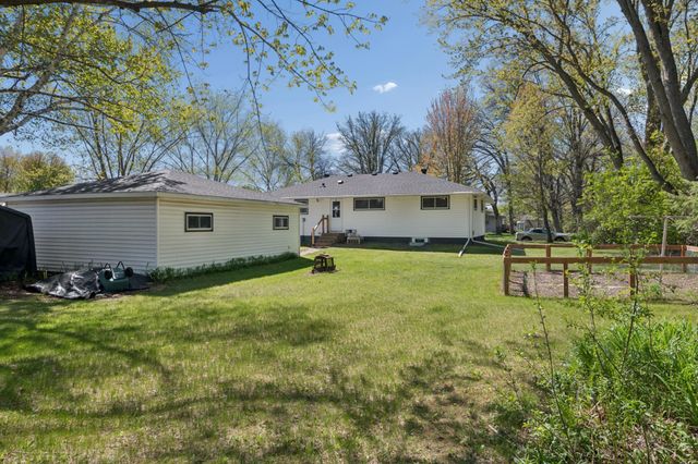 6788 Cedar Street, North Branch, MN 55056