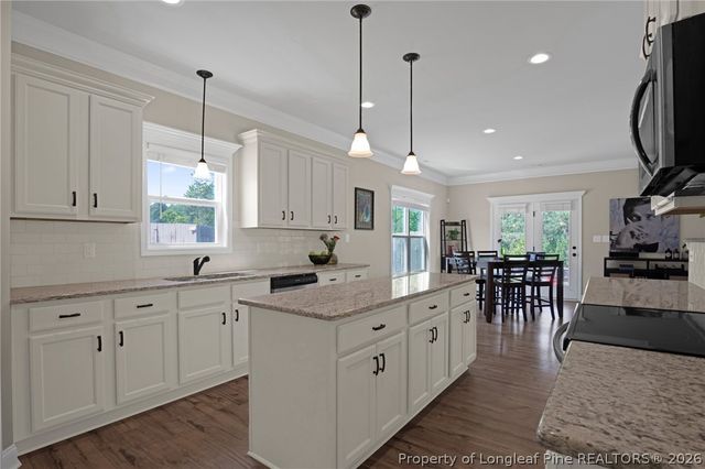 3721 Glencourse Way, Fayetteville, NC 28311