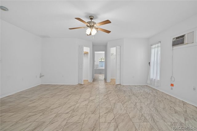 7947 W Venable Street, Crystal River, FL 34429