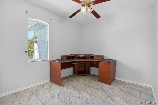 7947 W Venable Street, Crystal River, FL 34429