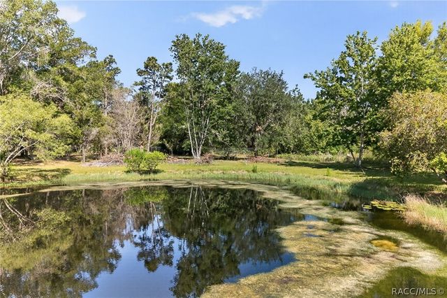 7947 W Venable Street, Crystal River, FL 34429