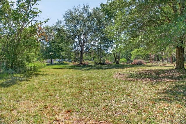 7947 W Venable Street, Crystal River, FL 34429
