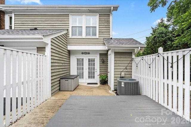 7227 Meeting Street, Charlotte, NC 28210