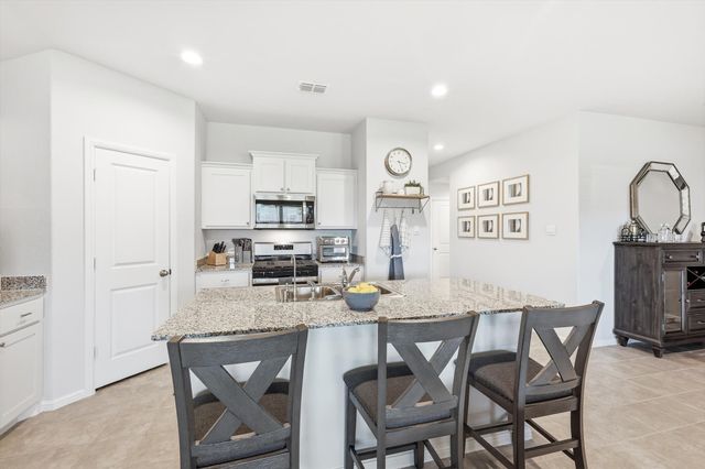 633 Captree Lane, Fort Worth, TX 76131