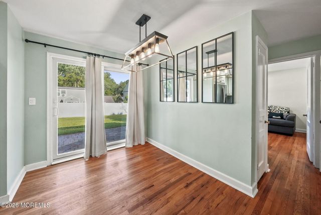 43 Salem Lane, Little Silver, NJ 07739
