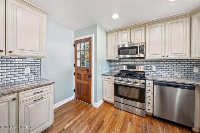 43 Salem Lane, Little Silver, NJ 07739