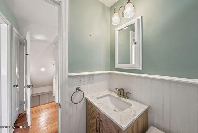 43 Salem Lane, Little Silver, NJ 07739