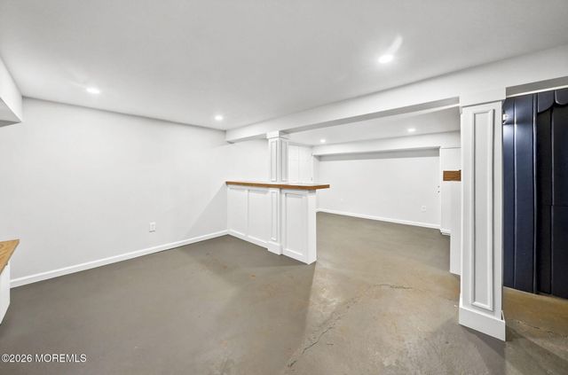 43 Salem Lane, Little Silver, NJ 07739