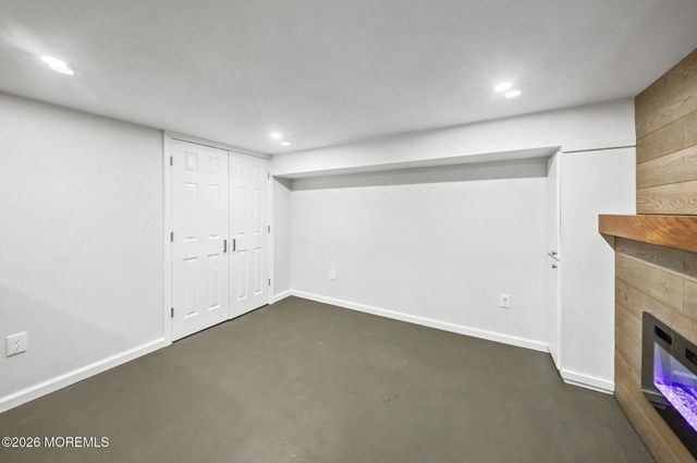 43 Salem Lane, Little Silver, NJ 07739