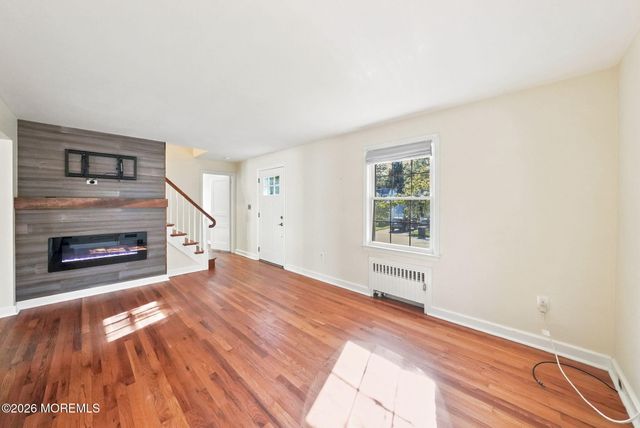 43 Salem Lane, Little Silver, NJ 07739