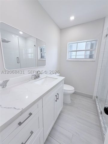 4492 NW 180th St, Miami Gardens, FL 33055