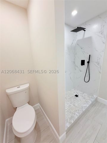 4492 NW 180th St, Miami Gardens, FL 33055
