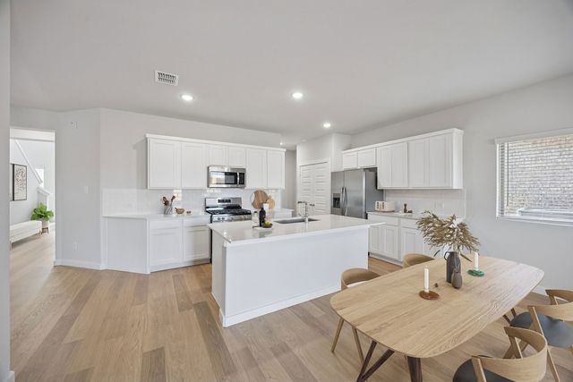 1211 Paintbrush Drive, Lavon, TX 75166