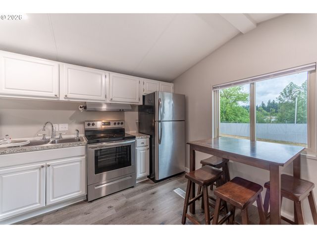 16310 Se 84TH Ave, Milwaukie, OR 97267