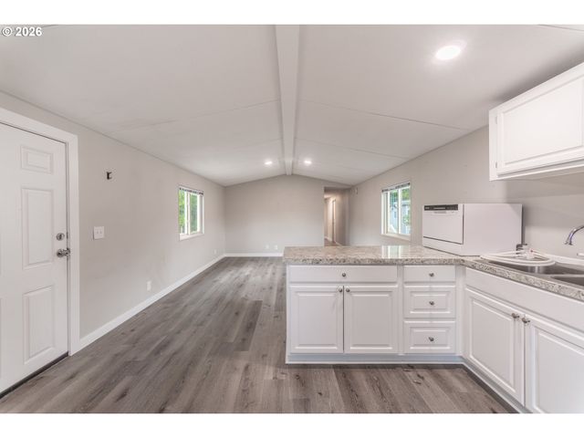 16310 Se 84TH Ave, Milwaukie, OR 97267