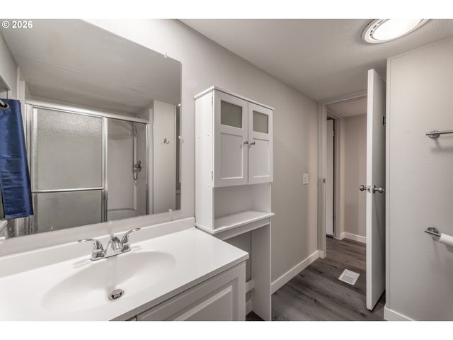 16310 Se 84TH Ave, Milwaukie, OR 97267