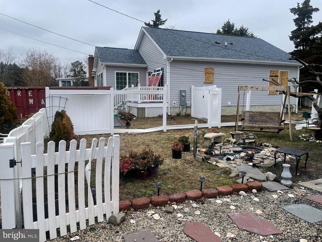 37431 1ST ST, Rehoboth Beach, DE 19971