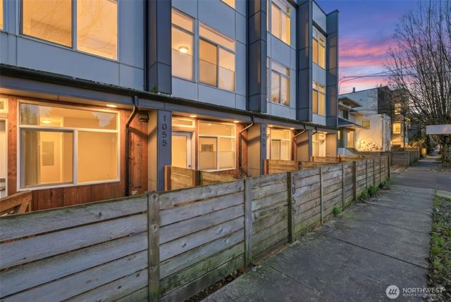 1055 S Cloverdale Street, Seattle, WA 98108