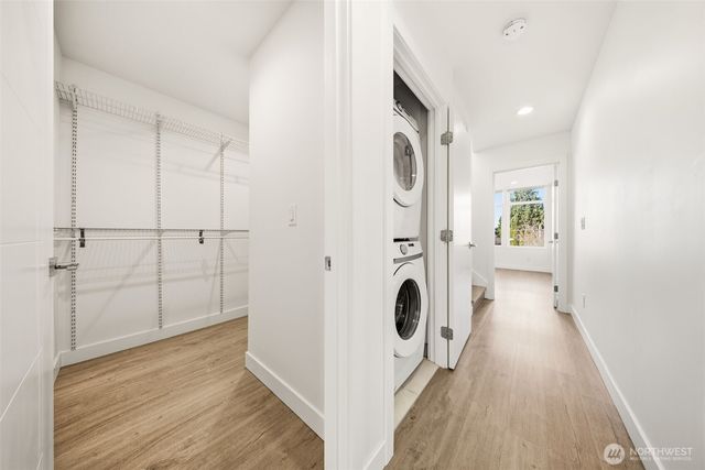 1055 S Cloverdale Street, Seattle, WA 98108