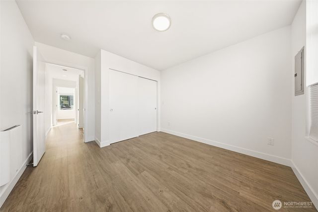 1055 S Cloverdale Street, Seattle, WA 98108