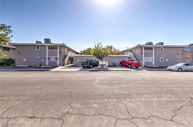 304 Orland Street 38, Las Vegas, NV 89107