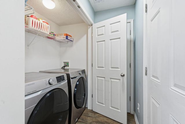 3056 Maddie Lane, Lexington, KY 40511