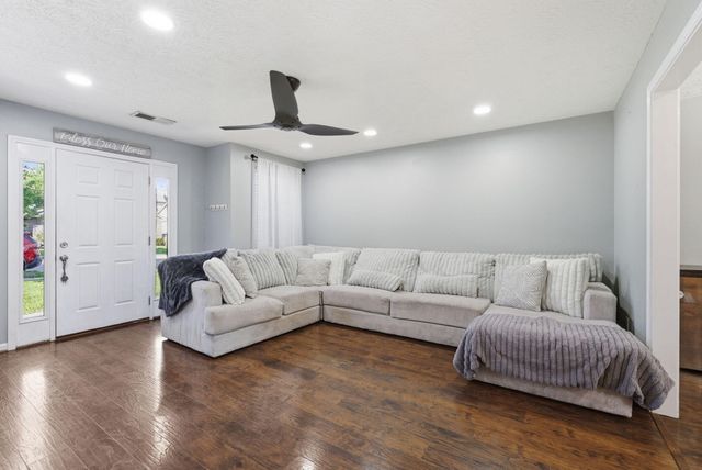 3056 Maddie Lane, Lexington, KY 40511