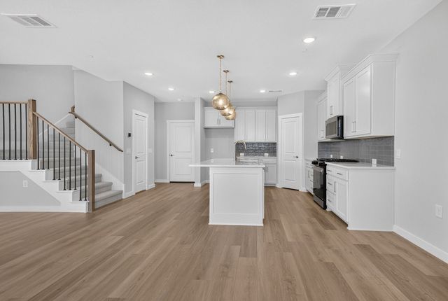 2864 Enfield, The Colony, TX 75056