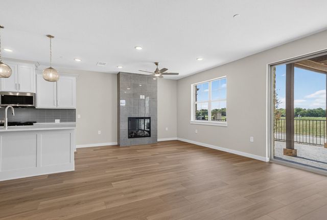 2864 Enfield, The Colony, TX 75056