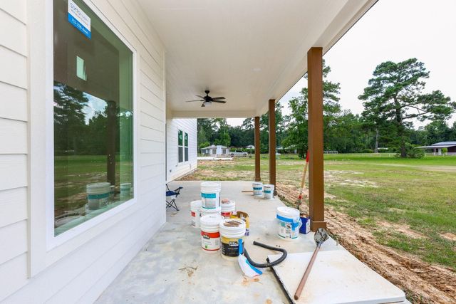 8806 Dogwood Dr, Tomball, TX 77375