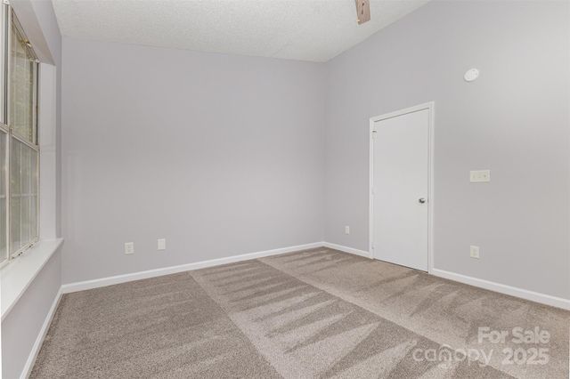 6319 Windsor Gate Lane, Charlotte, NC 28215