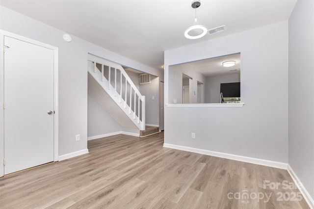 6319 Windsor Gate Lane, Charlotte, NC 28215