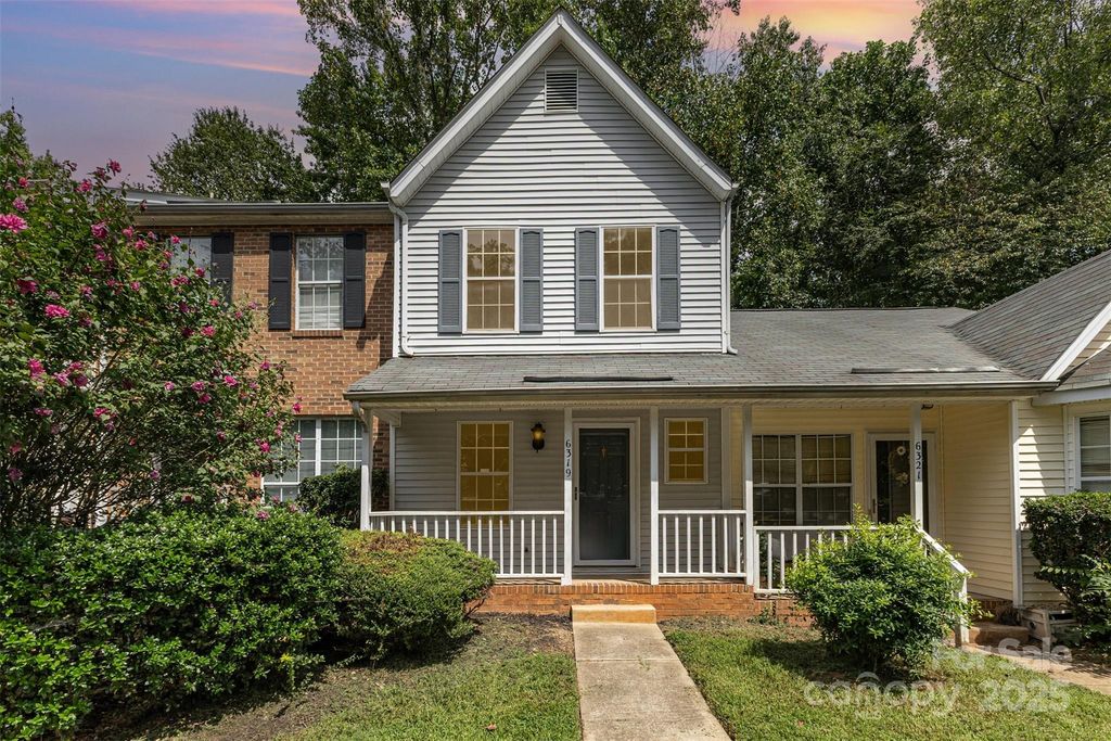 6319 Windsor Gate Lane, Charlotte, NC 28215