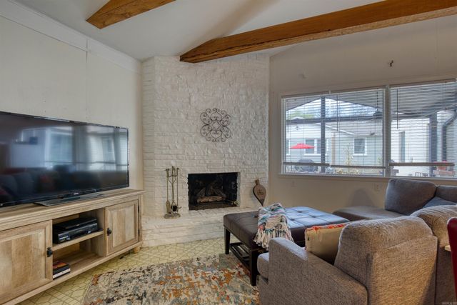 700 W D Avenue, North Little Rock, AR 72116