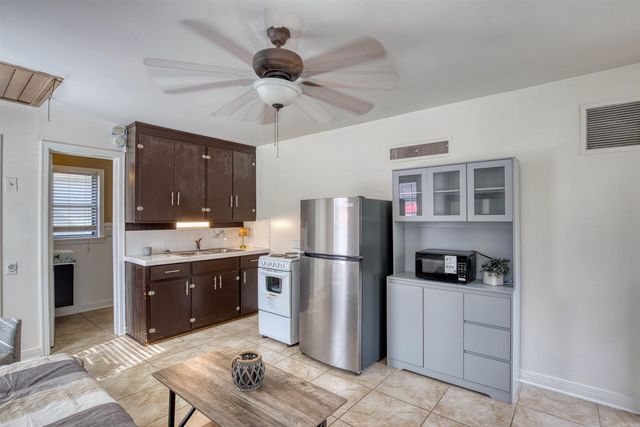 700 W D Avenue, North Little Rock, AR 72116