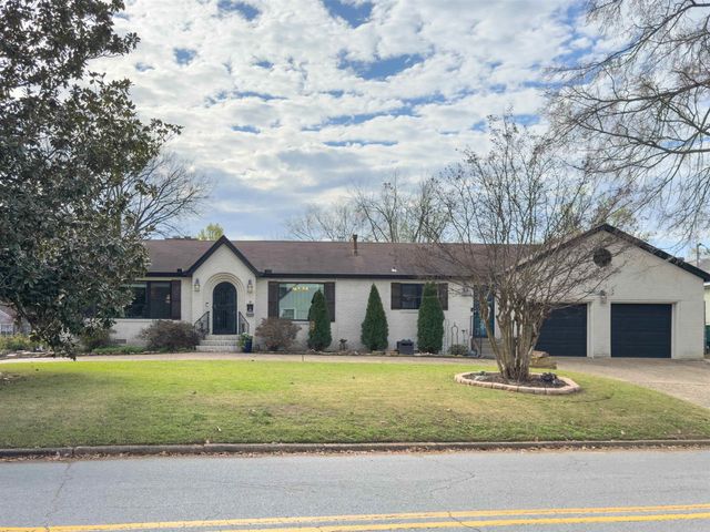 700 W D Avenue, North Little Rock, AR 72116