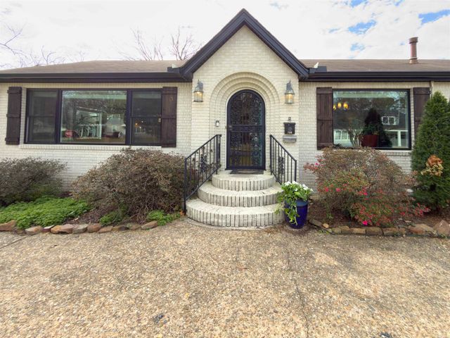 700 W D Avenue, North Little Rock, AR 72116