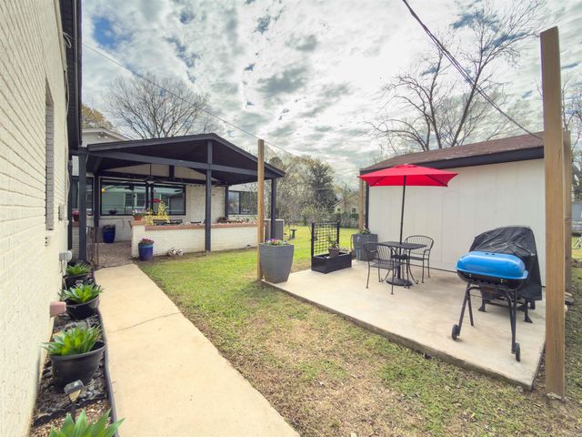 700 W D Avenue, North Little Rock, AR 72116