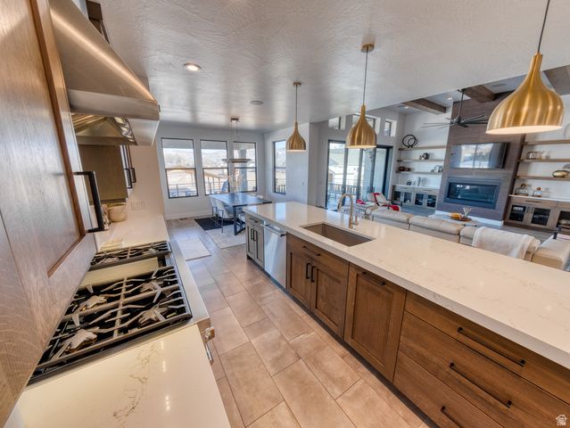2736 W RIVER PARK WAY, Lehi, UT 84043