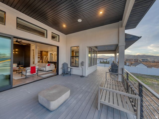 2736 W RIVER PARK WAY, Lehi, UT 84043