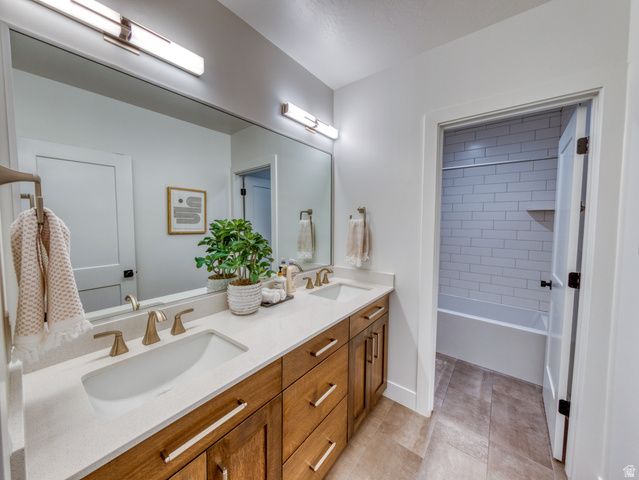 2736 W RIVER PARK WAY, Lehi, UT 84043