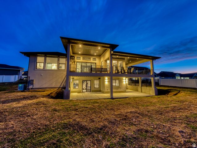 2736 W RIVER PARK WAY, Lehi, UT 84043