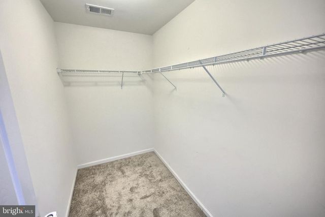 2322 WATER GARDEN DR, Hanover, PA 17331
