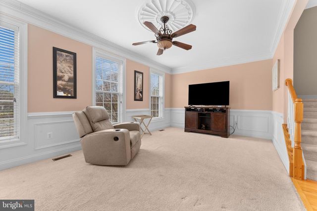 15908 MACKENZIE MANOR DR, Haymarket, VA 20169