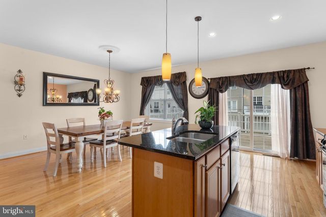 15908 MACKENZIE MANOR DR, Haymarket, VA 20169