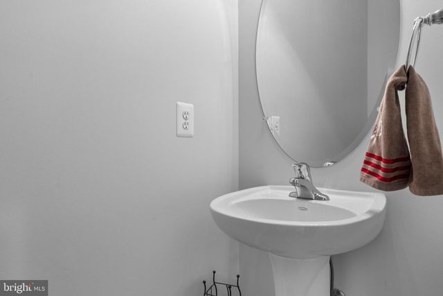 15908 MACKENZIE MANOR DR, Haymarket, VA 20169