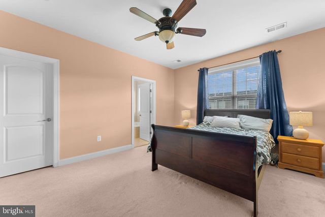 15908 MACKENZIE MANOR DR, Haymarket, VA 20169