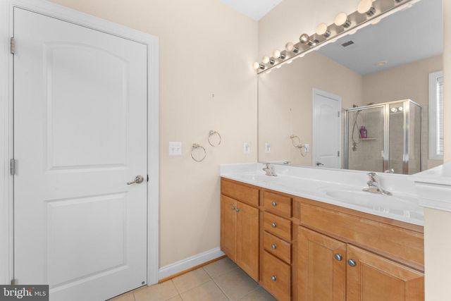 15908 MACKENZIE MANOR DR, Haymarket, VA 20169