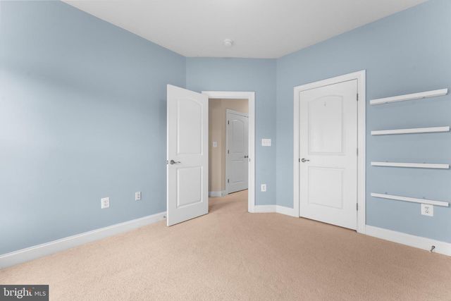 15908 MACKENZIE MANOR DR, Haymarket, VA 20169